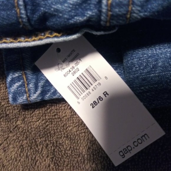 New!! Gap Vintage Flare High Rise Denim 1969 - Picture 3 of 6